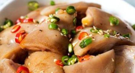 舌尖上的中国 传统香料制品风靡英伦，吃不够还打包回国